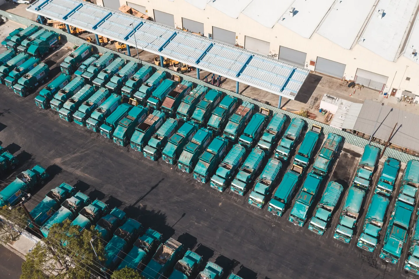 Aerial view of vehicles grouped in a fleet yard